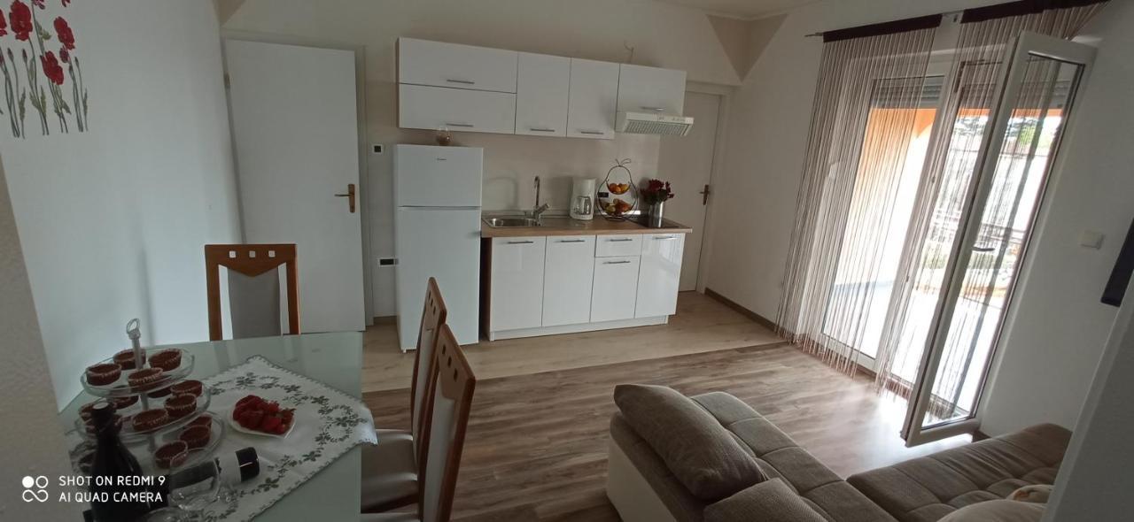 Apartments Katarina Poreč Dış mekan fotoğraf